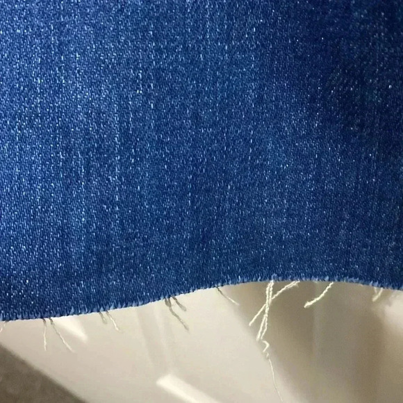 L’Agence Sada High Rise Distressed Crop Jeans - Picture 6 of 9